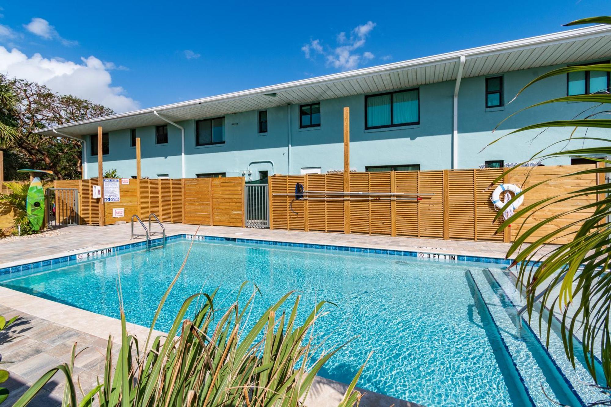 400 South Aparthotel Cocoa Beach Εξωτερικό φωτογραφία